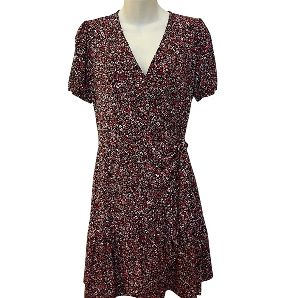 MICHAEL Kors Floral Short Sleeve Wrap-Style Floral Ruffle Mini Dress Size small